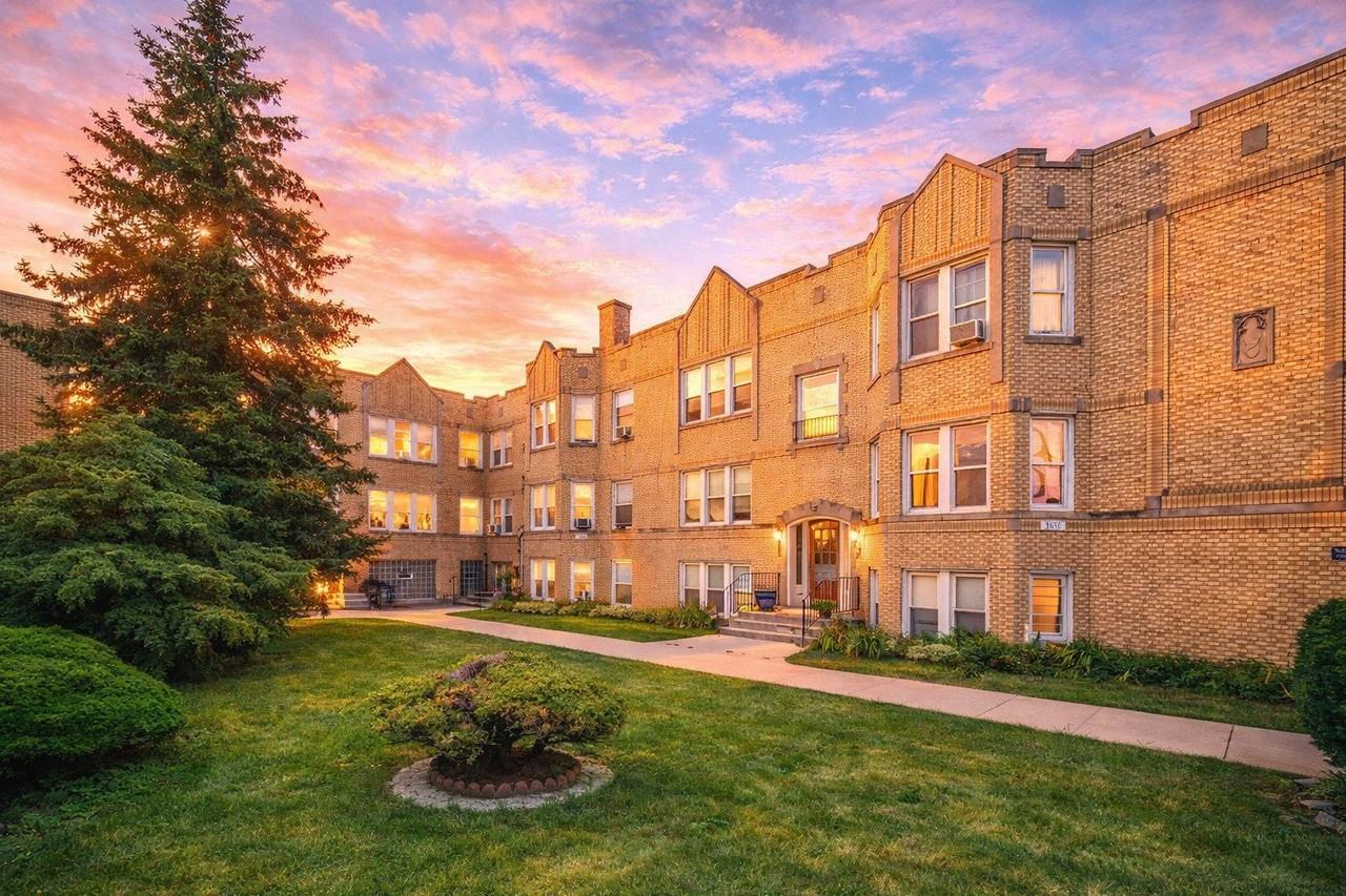 2419 N Oak Park Ave Apt 2c