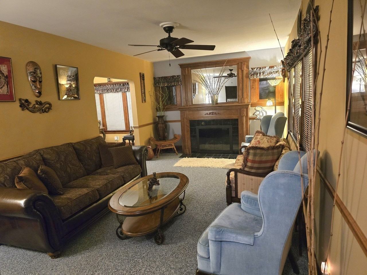 437 S Craig Pl - Photo 3 of 27