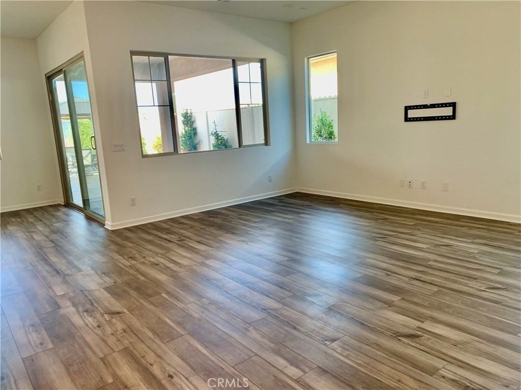 24231 Evesong Dr - Photo 7 of 22