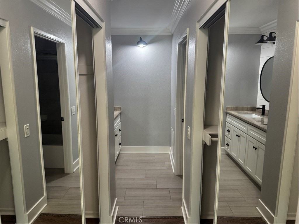 3685 S Bear St - Photo 5 of 20