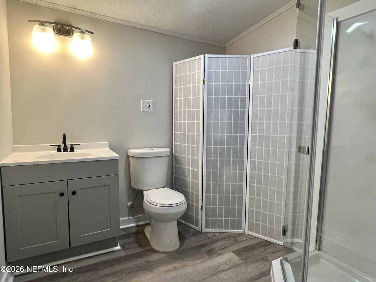 821 Cove St - Photo 7 of 9