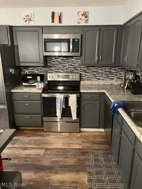 4472 Habersham Ln S Unit 192 - Photo 7 of 14