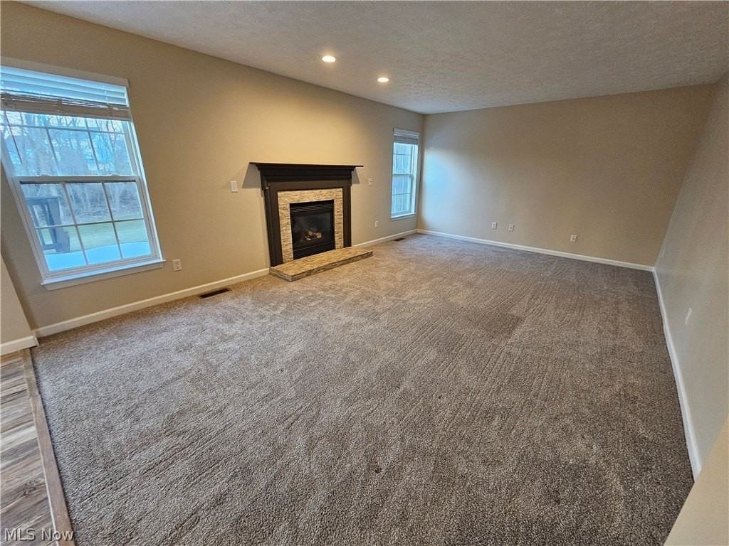 687 Brookside Ln - Photo 6 of 21