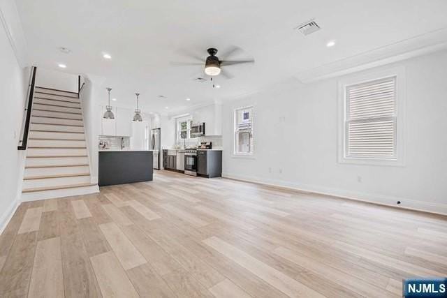 150 Union St - Photo 4 of 30