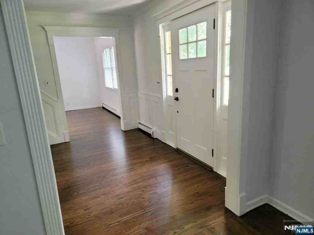 232 Steves Ln - Photo 4 of 19