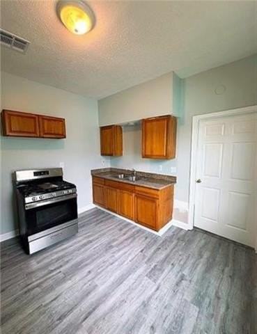 1728 Lesseps St - Photo 7 of 10