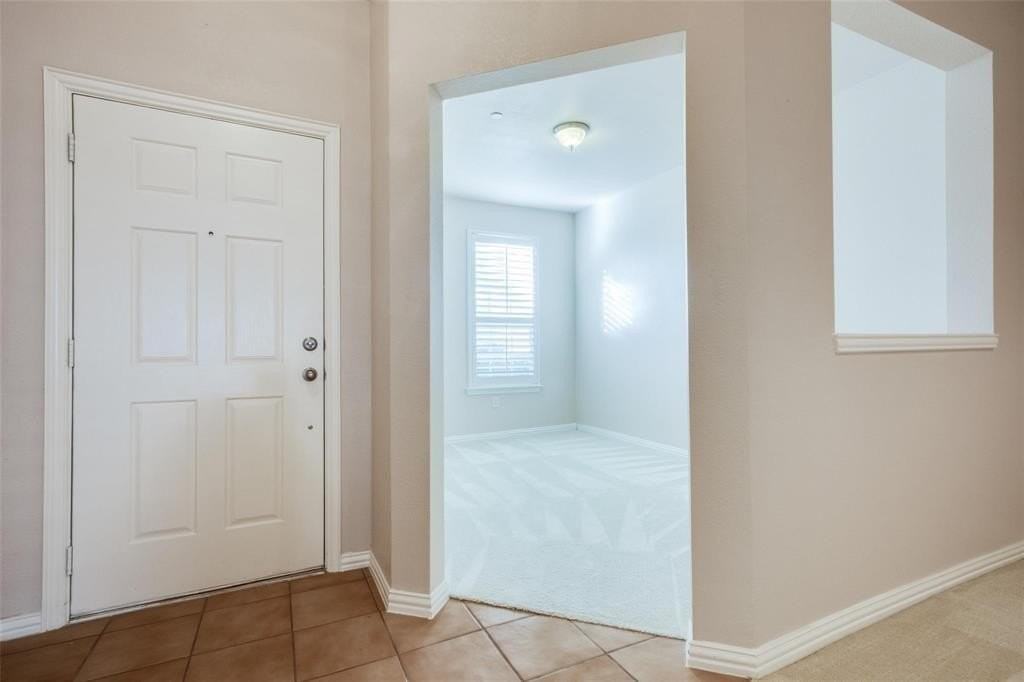 237 Heritage Hill Dr - Photo 4 of 25