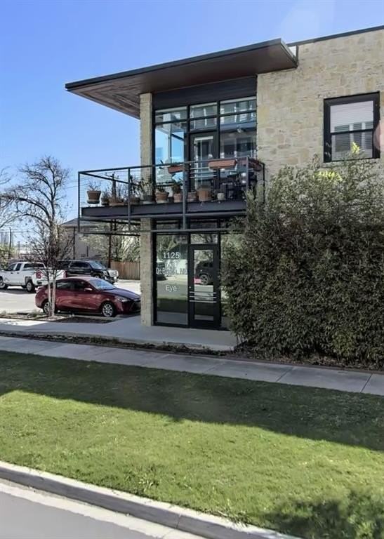 1125 S Jennings Ave #202 - Photo 6 of 6