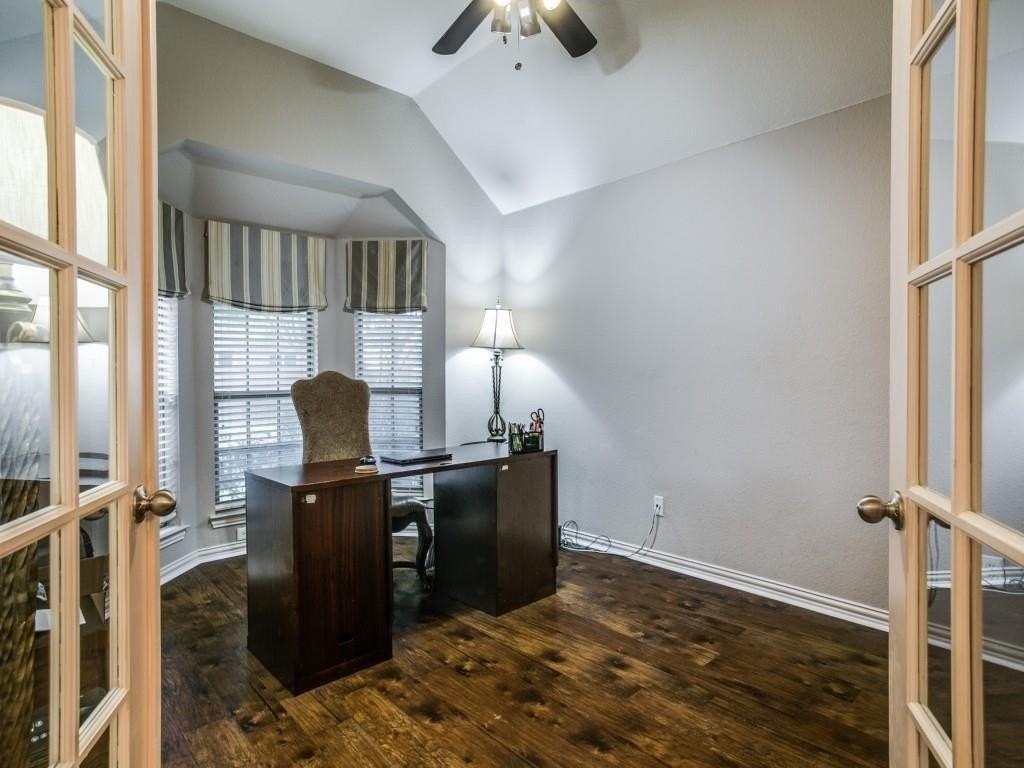 11346 Tenison Ln - Photo 5 of 28