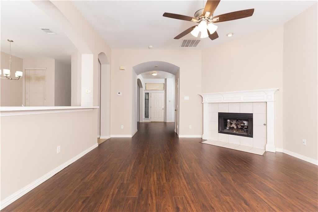 3140 Kings Canyon Dr - Photo 2 of 28