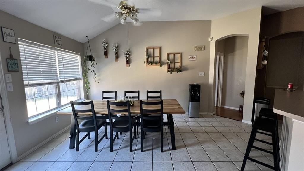 2504 Blue Holly Dr - Photo 5 of 14