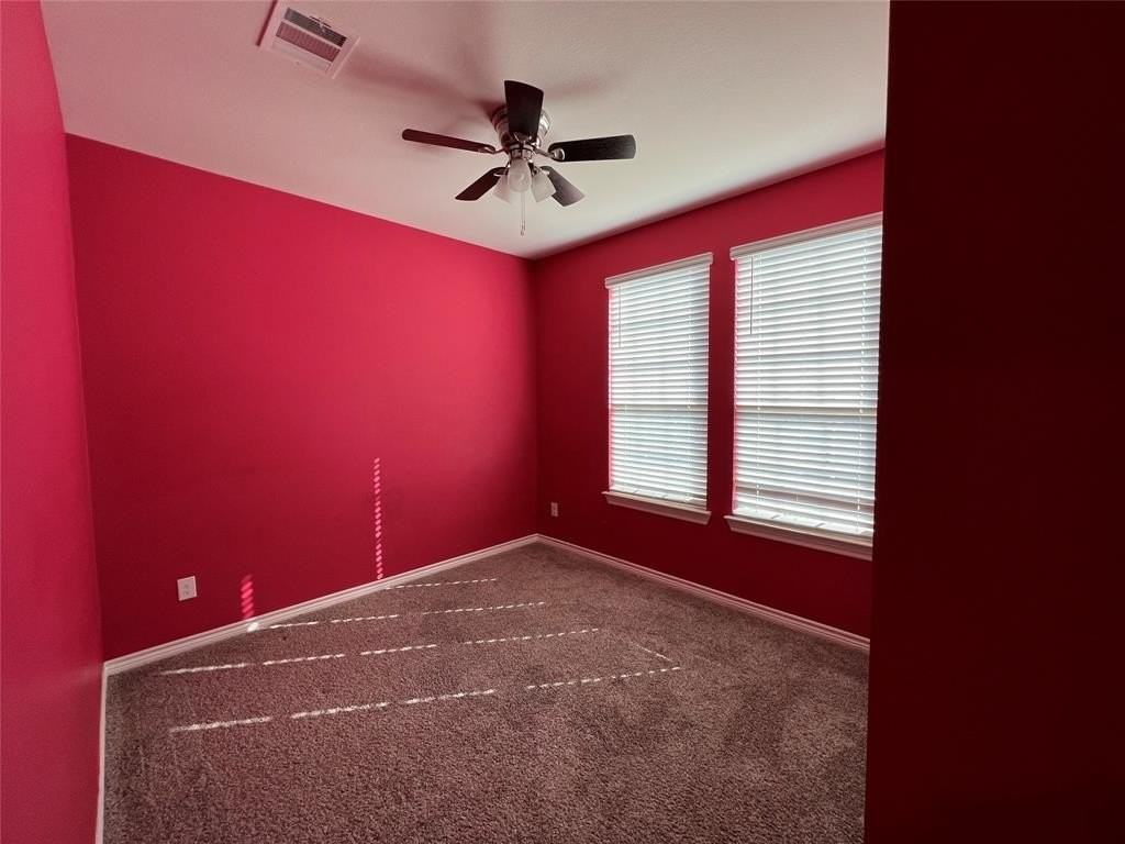 412 Gunsmoke Trl - Photo 4 of 28