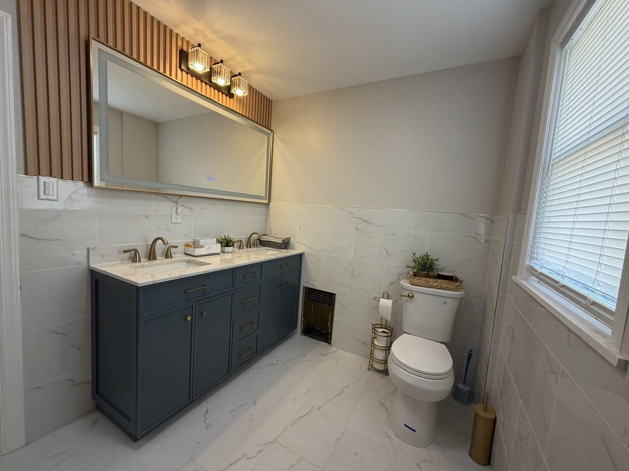 188 Teaneck Rd - Photo 5 of 10