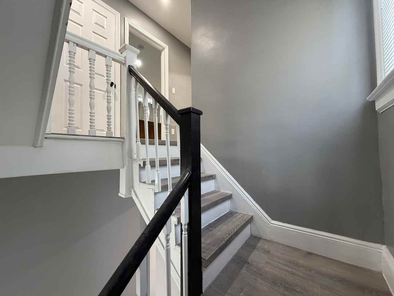 188 Teaneck Rd - Photo 7 of 10