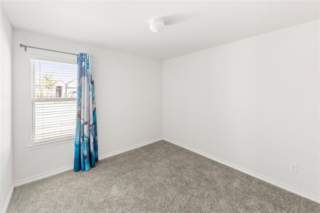 716 Rawhide Way - Photo 3 of 16