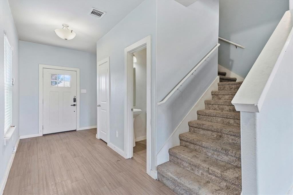 9975 Rio Doso Dr - Photo 4 of 22