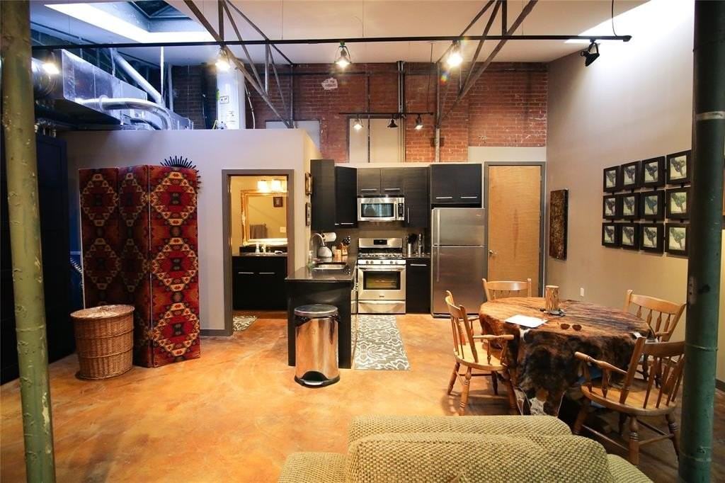 3106 Commerce St #3104 - Photo 5 of 18