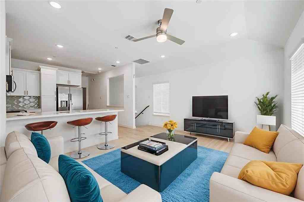 5316 Cornerstone St - Photo 2 of 15