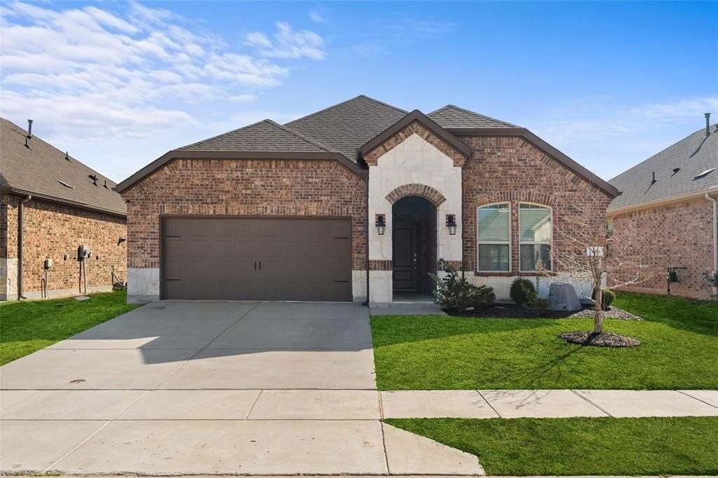 11216 Klondike Ln