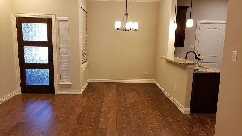 843 Eaglescliffe Lndg - Photo 6 of 20