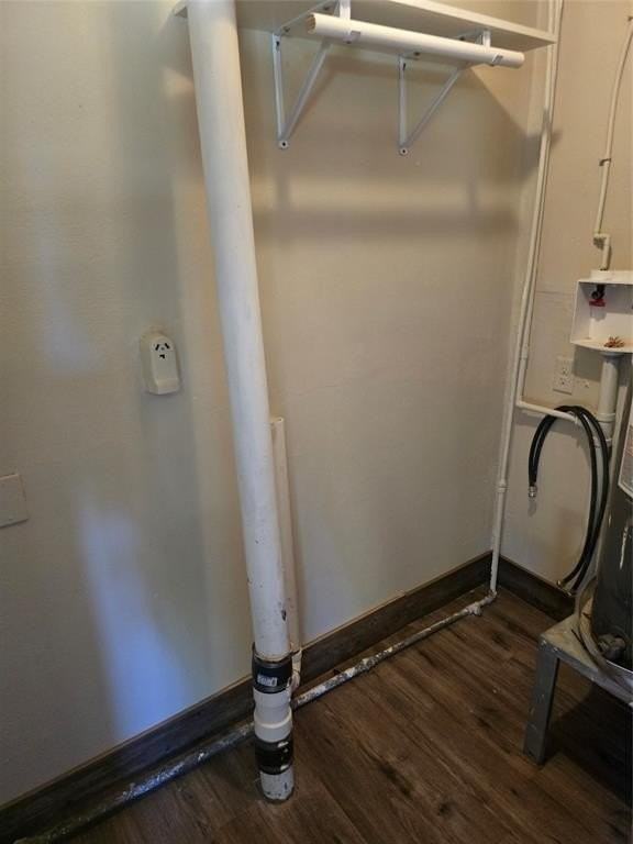 219 E 3rd St #B - Photo 3 of 13