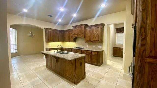 11563 Avondale Dr - Photo 5 of 30
