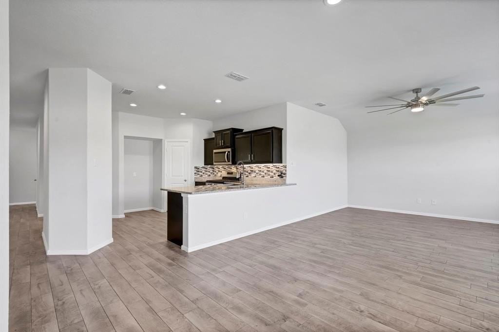 2309 Richburg St - Photo 5 of 20