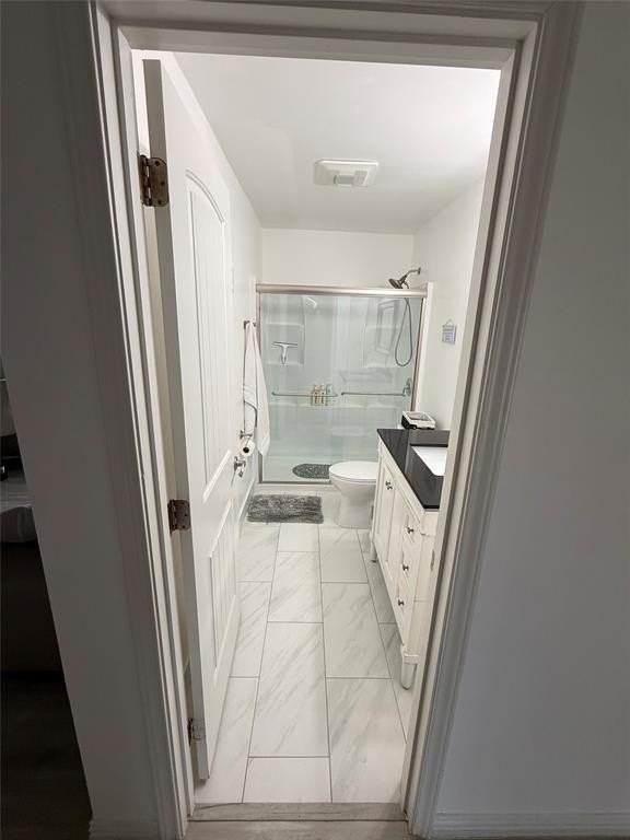 5323 Lantern Ln - Photo 5 of 25