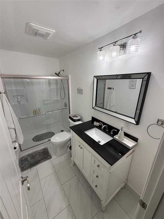 5323 Lantern Ln - Photo 6 of 25