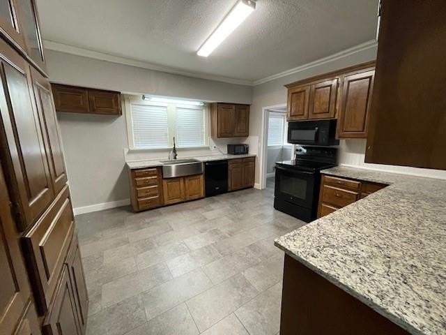 918 N Rockwall Ave - Photo 7 of 18