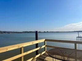 featured image of 18620 Pine Dr