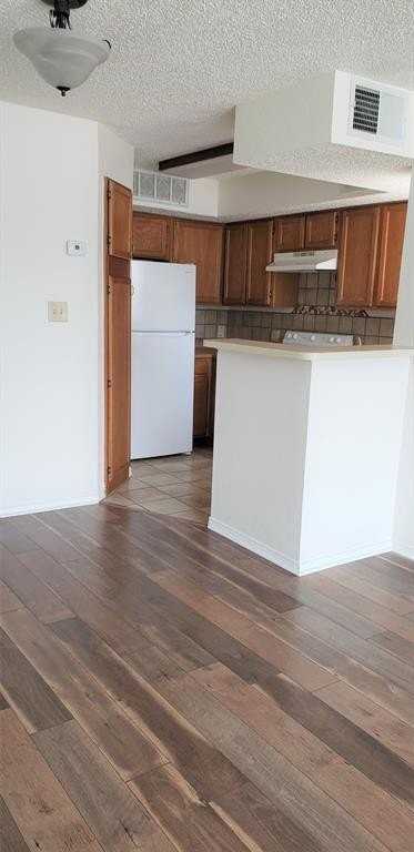 2312 Balsam Dr #A211 - Photo 3 of 38