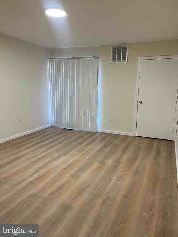 1403 Timber Creek Rd - Photo 3 of 10