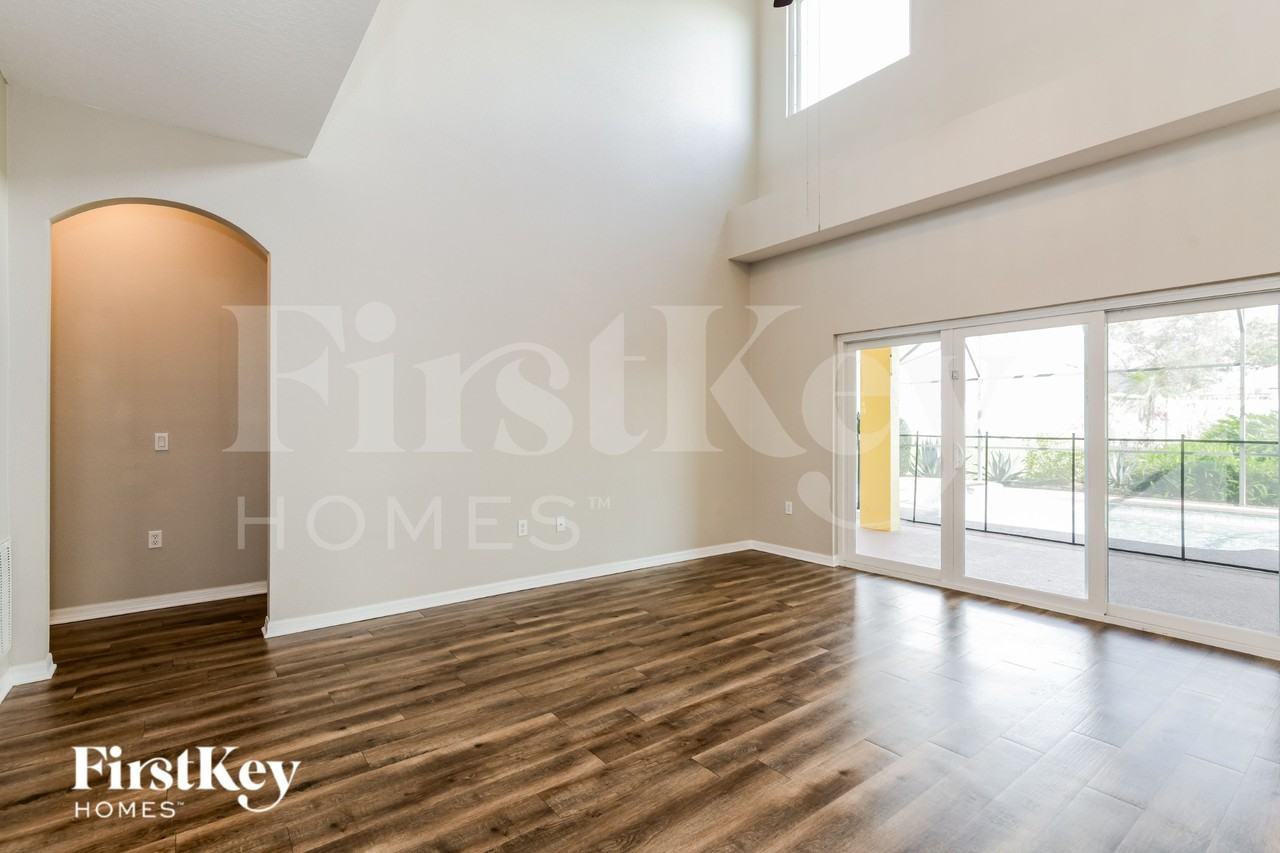 356 Highgate Park Blvd - Photo 3 of 15