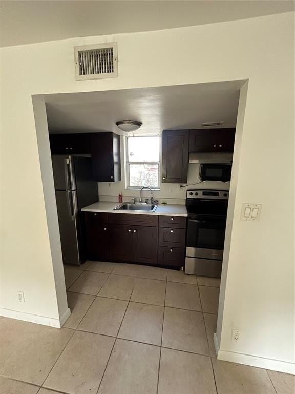 322 Sw 7th Ave - Photo 5 of 14