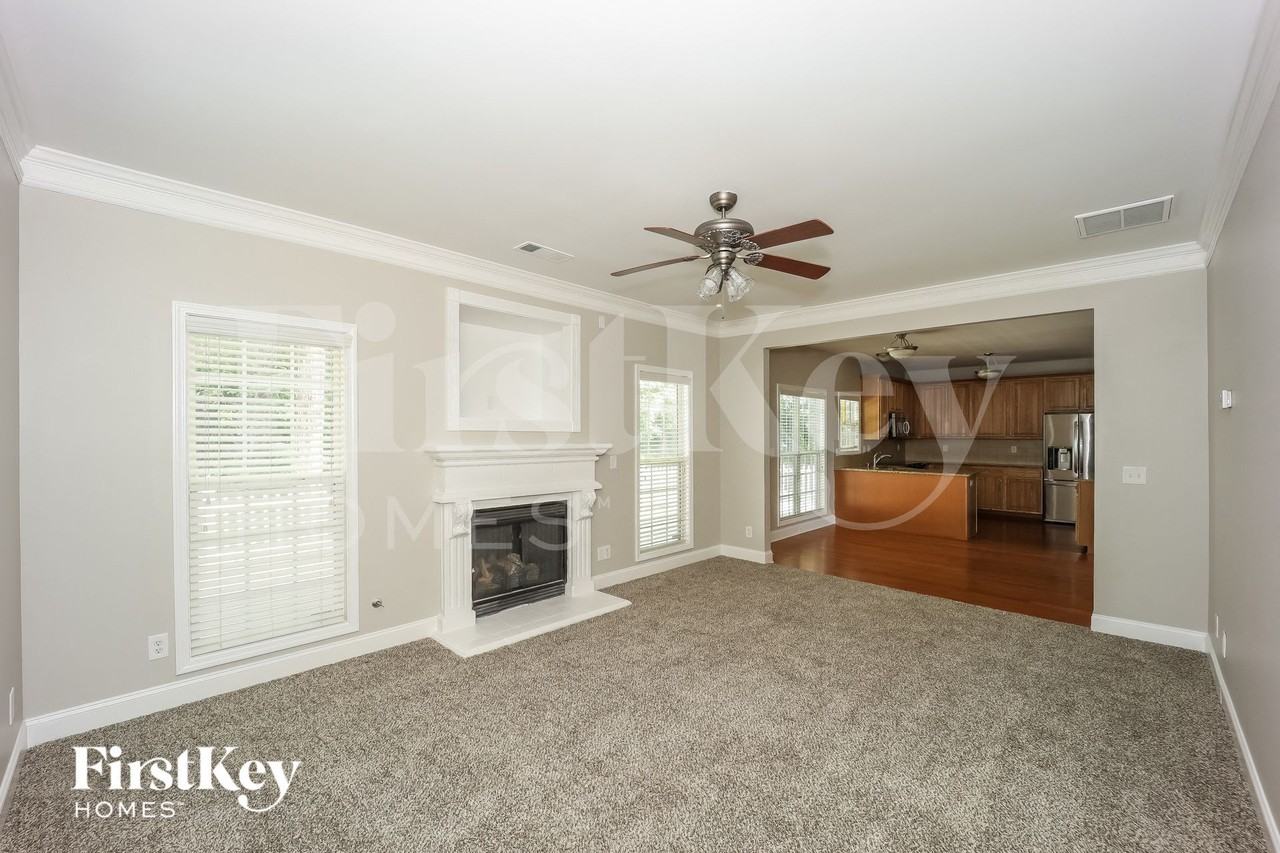 3673 Talonega Trl - Photo 4 of 15