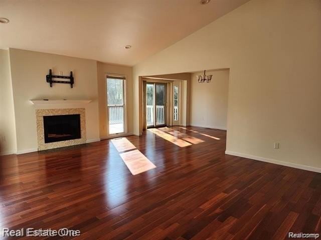 492 Buttercup Dr - Photo 2 of 12