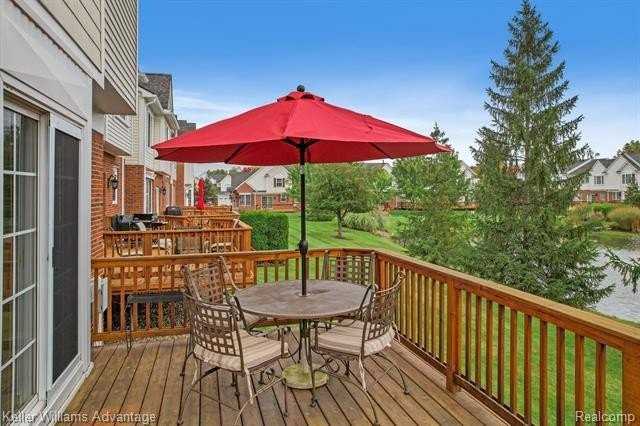 29260 Weston Dr - Photo 4 of 34