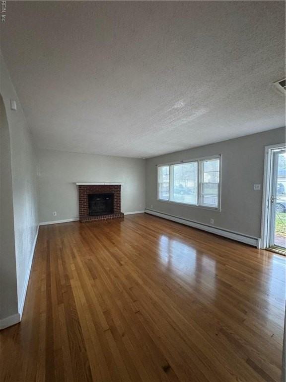 1233 Oak Park Ave - Photo 4 of 15