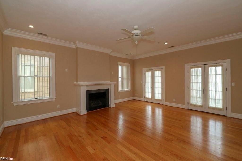 4522 Pleasant Ave #D - Photo 4 of 49