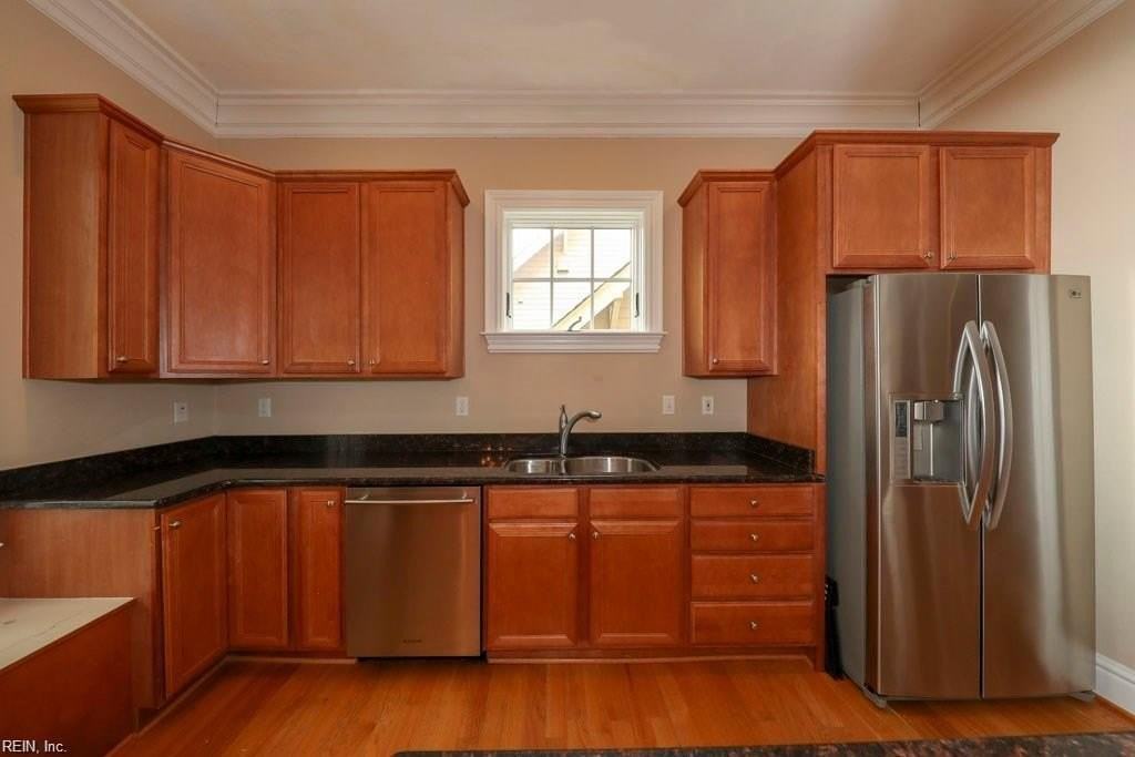 4522 Pleasant Ave #D - Photo 7 of 49