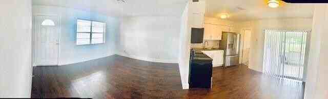 2821 Duke Ln - Photo 3 of 9