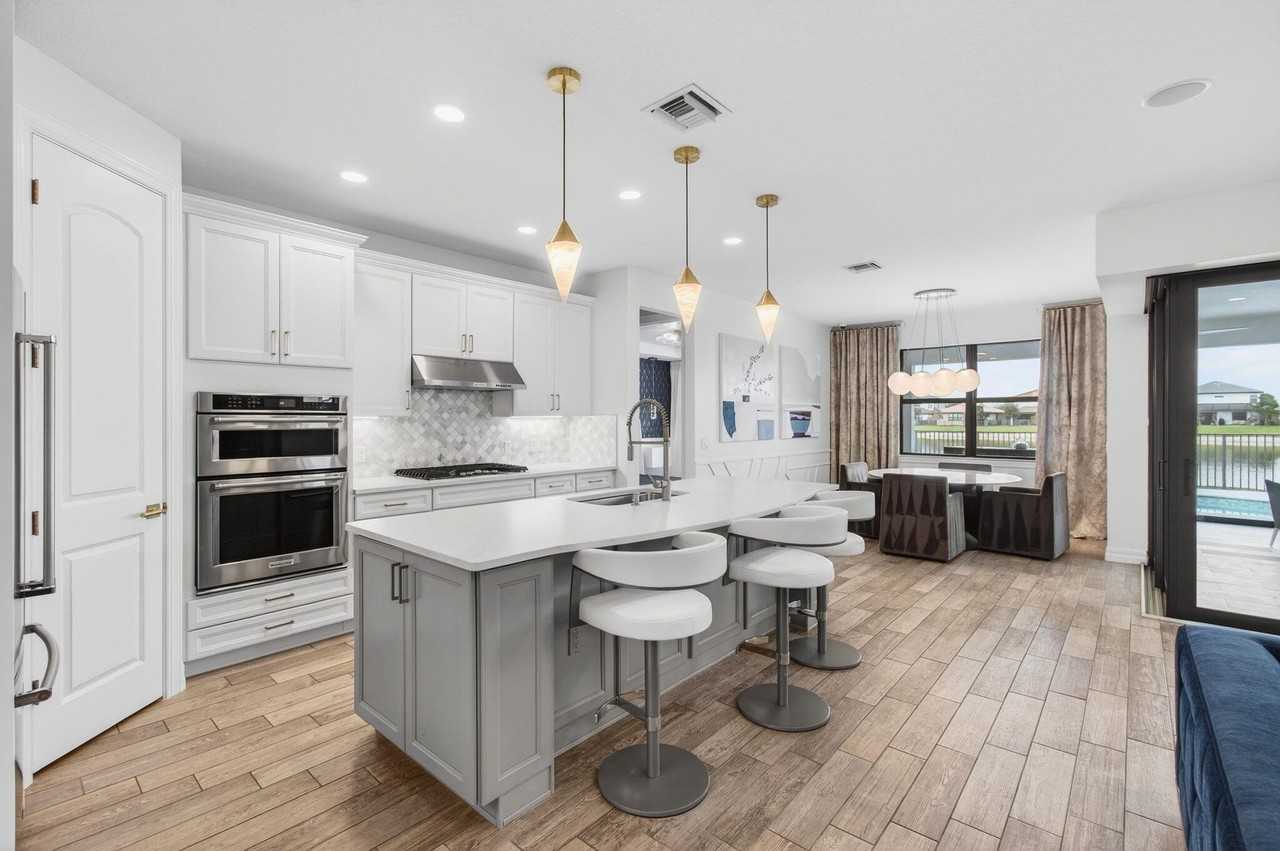 8305 Pedigree Cir - Photo 7 of 50