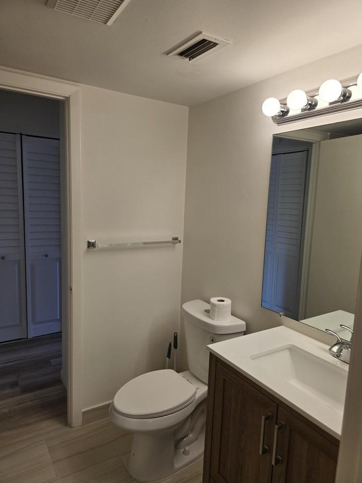 1106 Green Pine Blvd #F1 - Photo 7 of 11