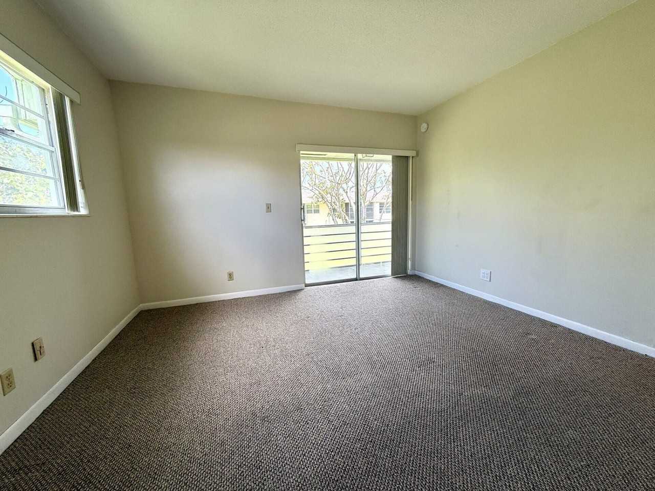 69 Norwich C - Photo 4 of 17