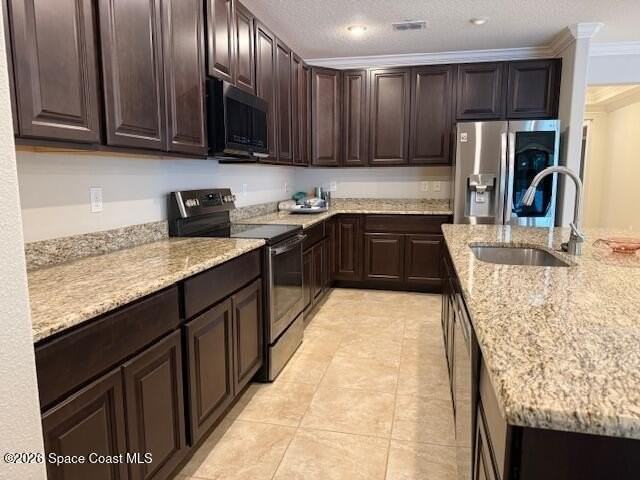 940 Bear Lake Dr - Photo 7 of 24