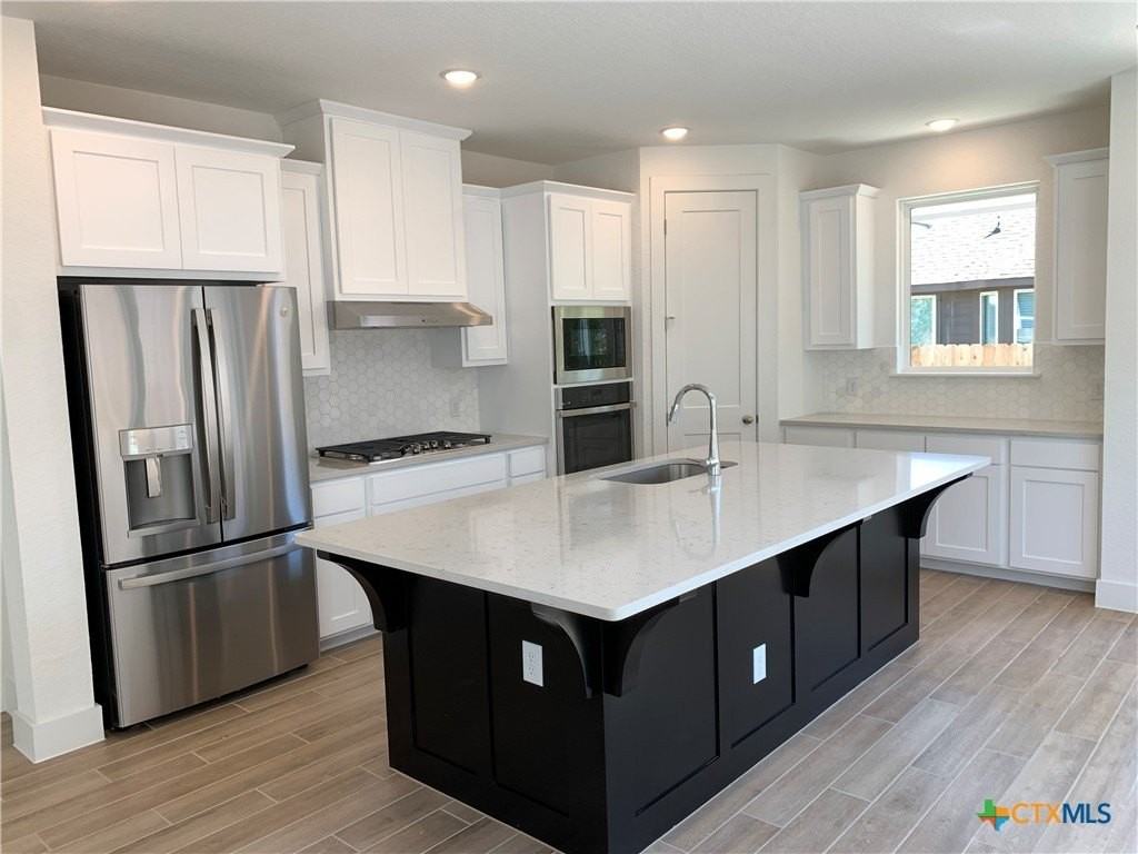 1048 Easy Gruene - Photo 6 of 34