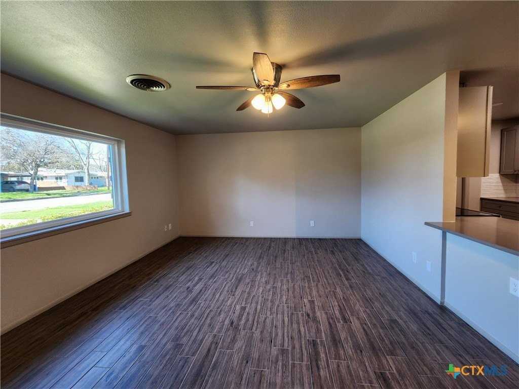 362 Lockener Ave - Photo 7 of 31