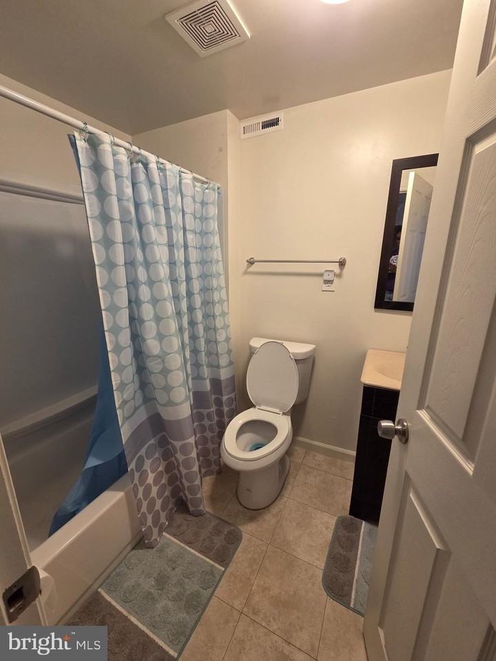 1803 Chelsea Rd - Photo 6 of 16