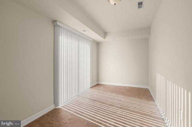 1 Karendale Ct - Photo 7 of 41